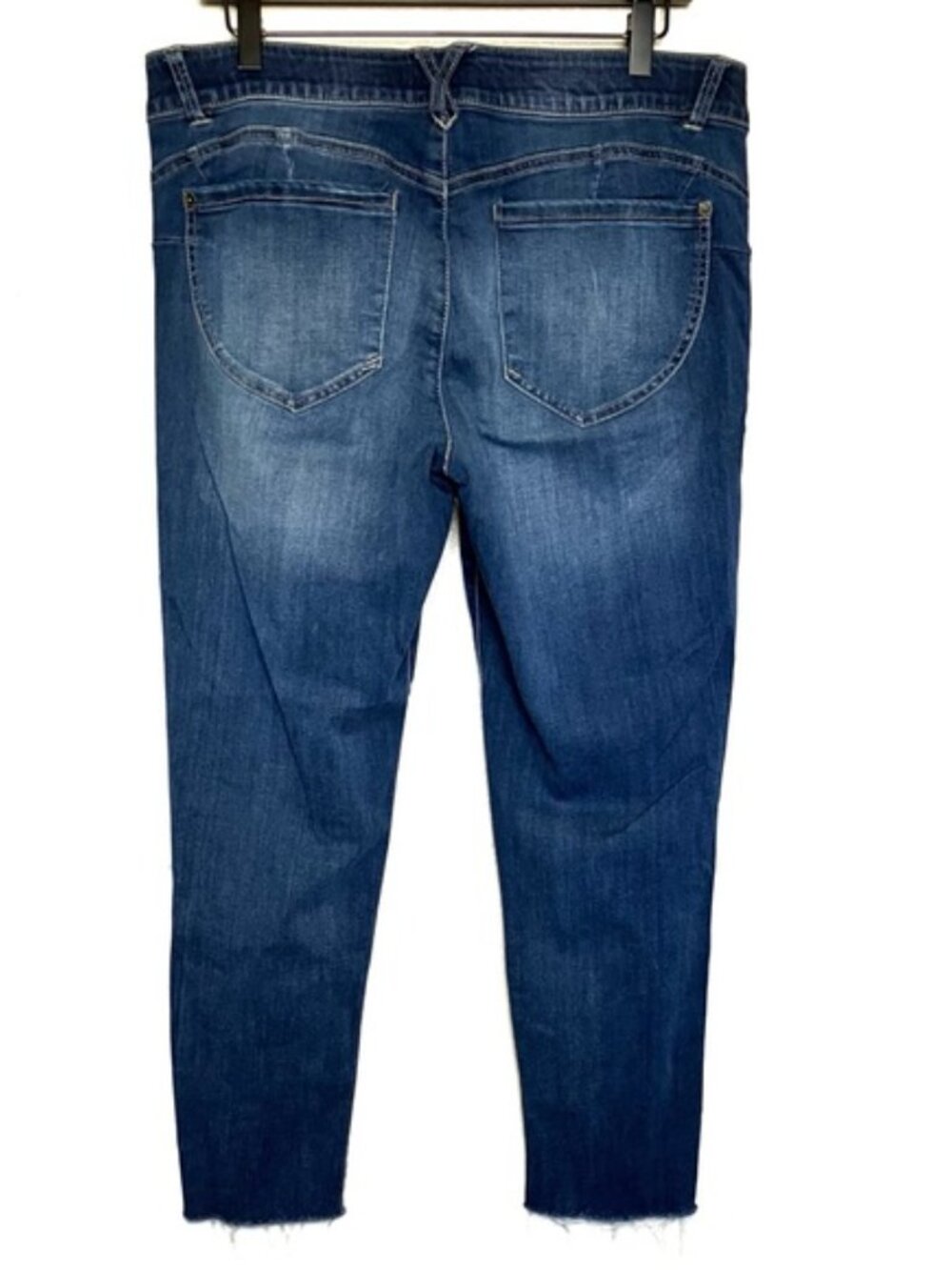 Democracy "Ab" Technology Distressed Skinny Jeans - Picture 4 of 7